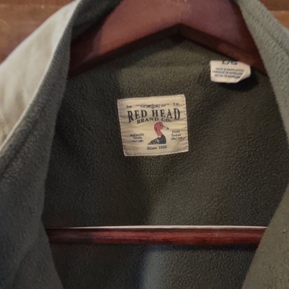 Men's Red Head Heavy Lined Vest - Picture 2 of 4